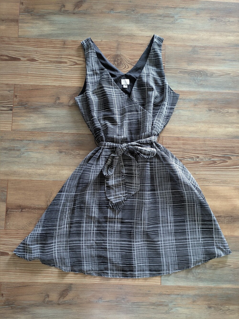 A New Day Black & White Plaid Stripe Lined Tie Front Sleeveless Tank Wrap Dress
